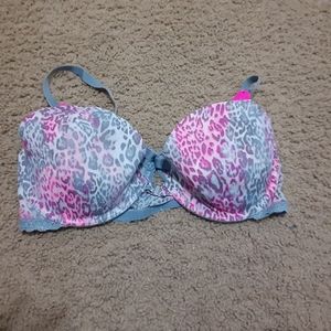 PINK Vs Bra 34D